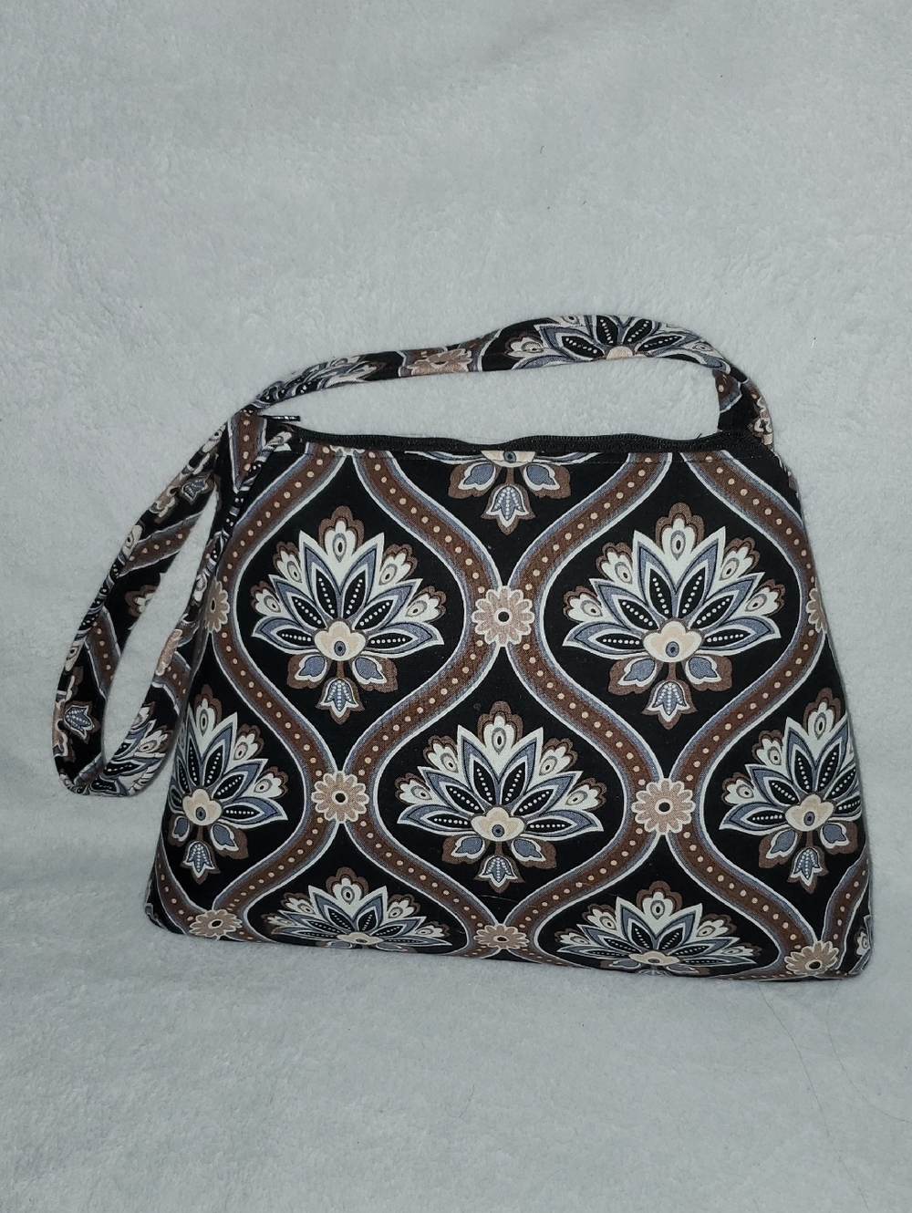 Bolsa Bonita Handmade Classic Floral Shoulder Bag
